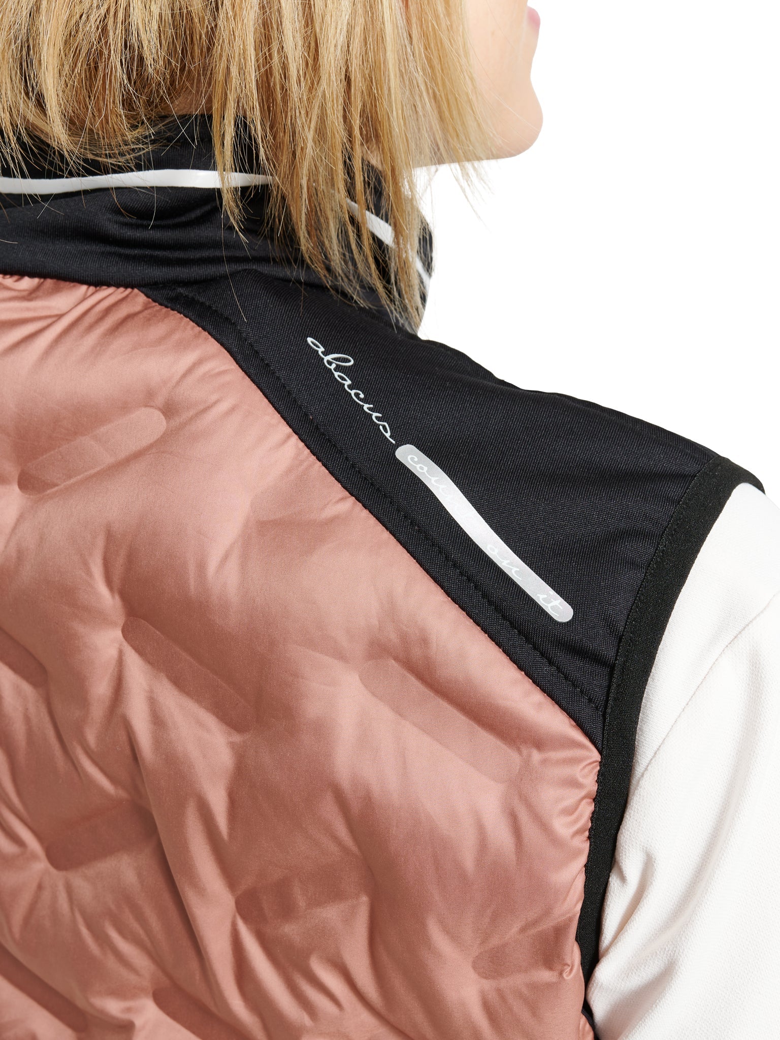 Women Grove Hybrid Vest - Mercantile Mountain