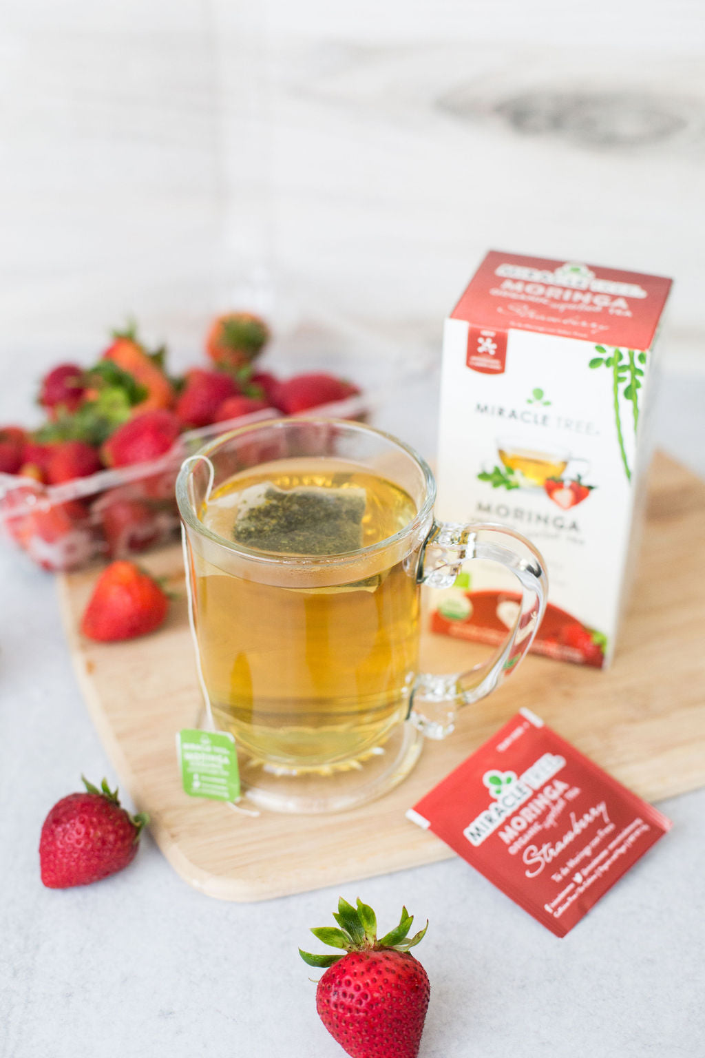 Miracle Tree's Organic Moringa Tea, Strawberry - Mercantile Mountain